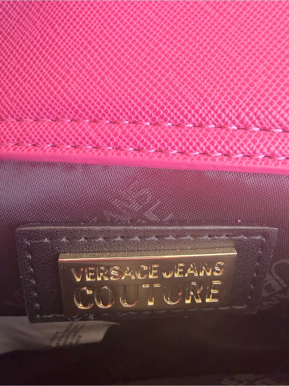 💖 NWT Versace Jeans Couture Thelma Mini Bucket Bag | Pink Scarf & Gold Chain - Picture 4 of 8